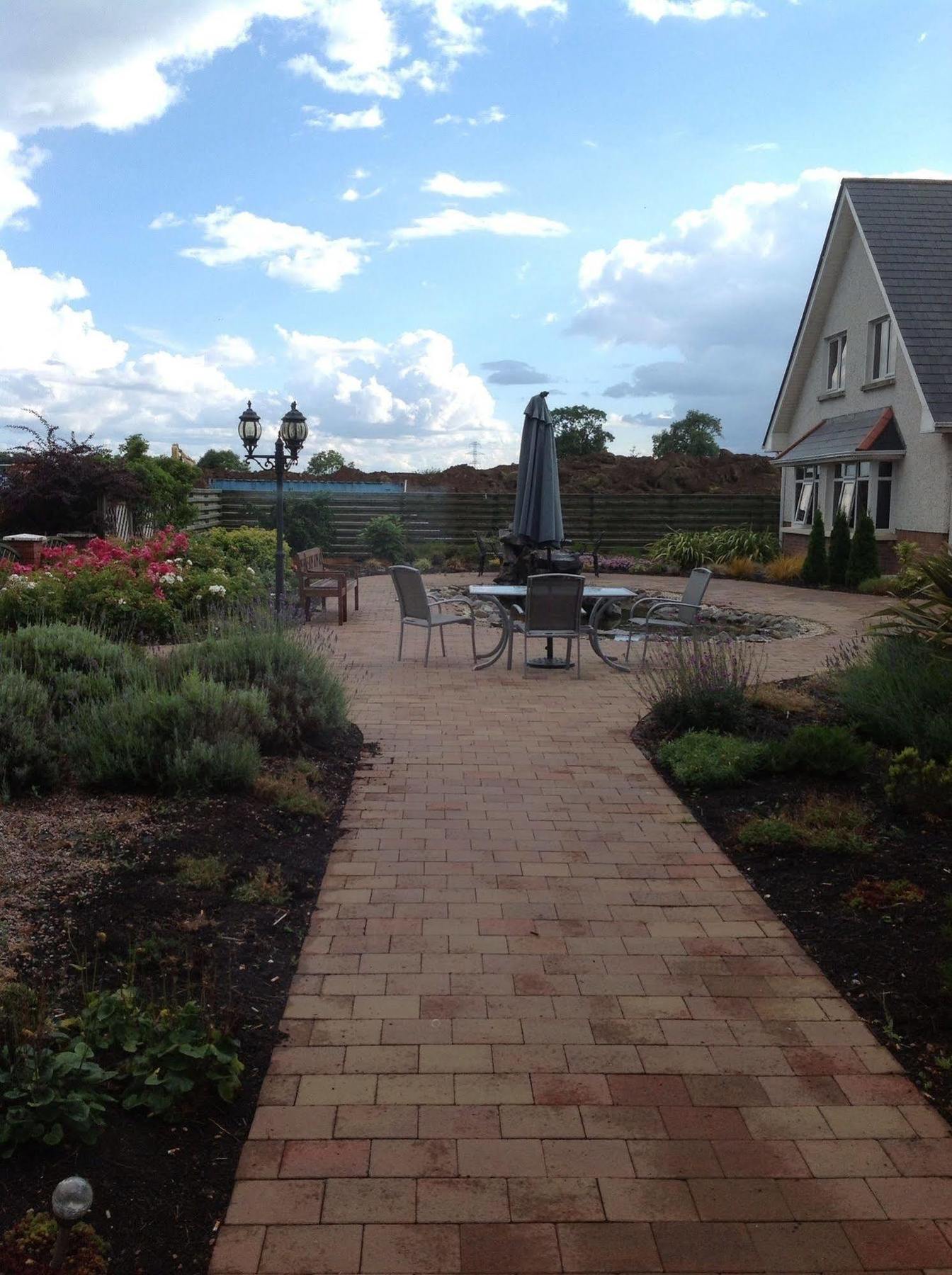 Lusk Airport View Hotel And Secret Spa מראה חיצוני תמונה