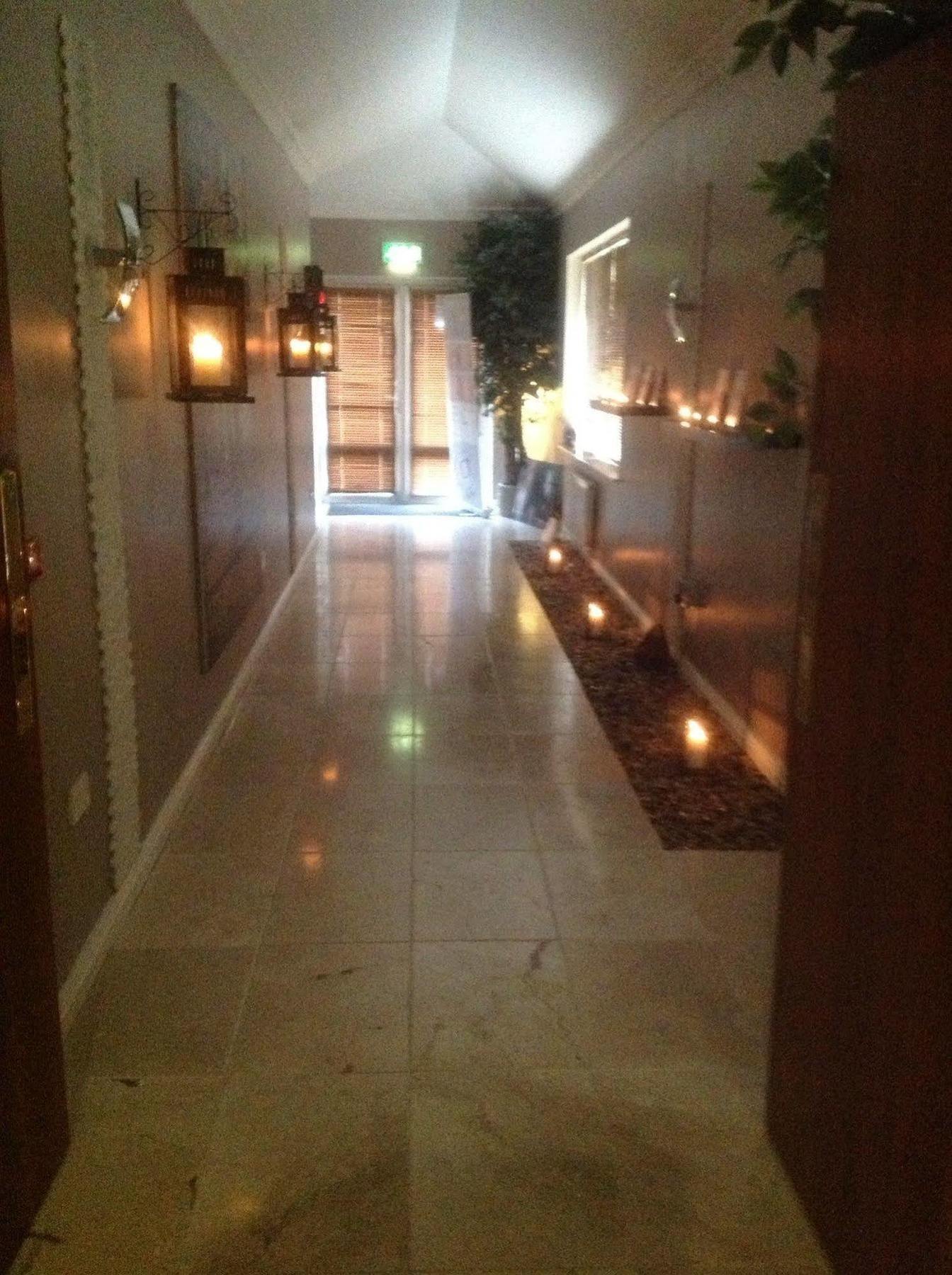 Lusk Airport View Hotel And Secret Spa מראה חיצוני תמונה
